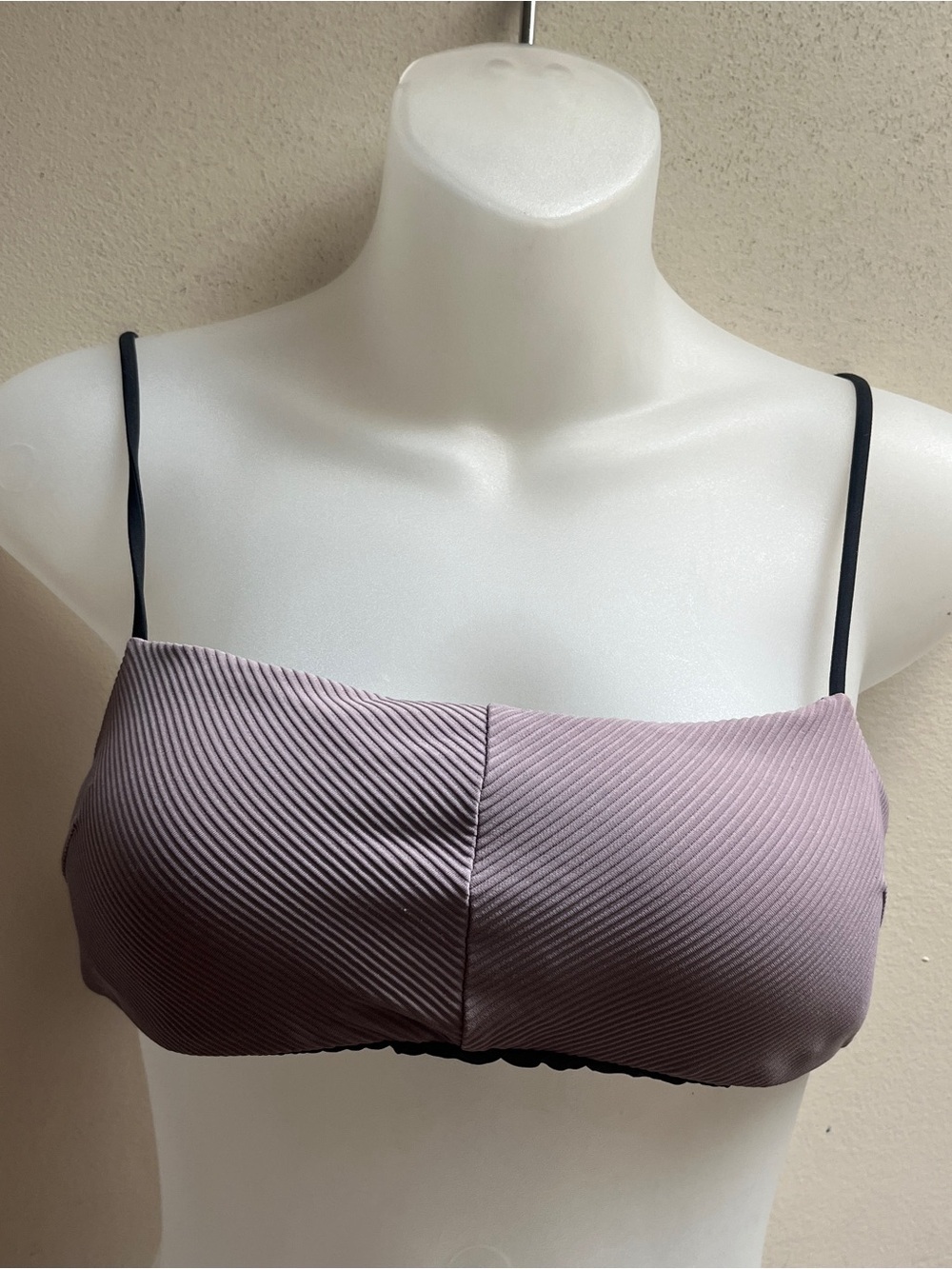 Lululemon Pool Play Reversible Bikini Top Ribbed XS - Picture 2 of 8